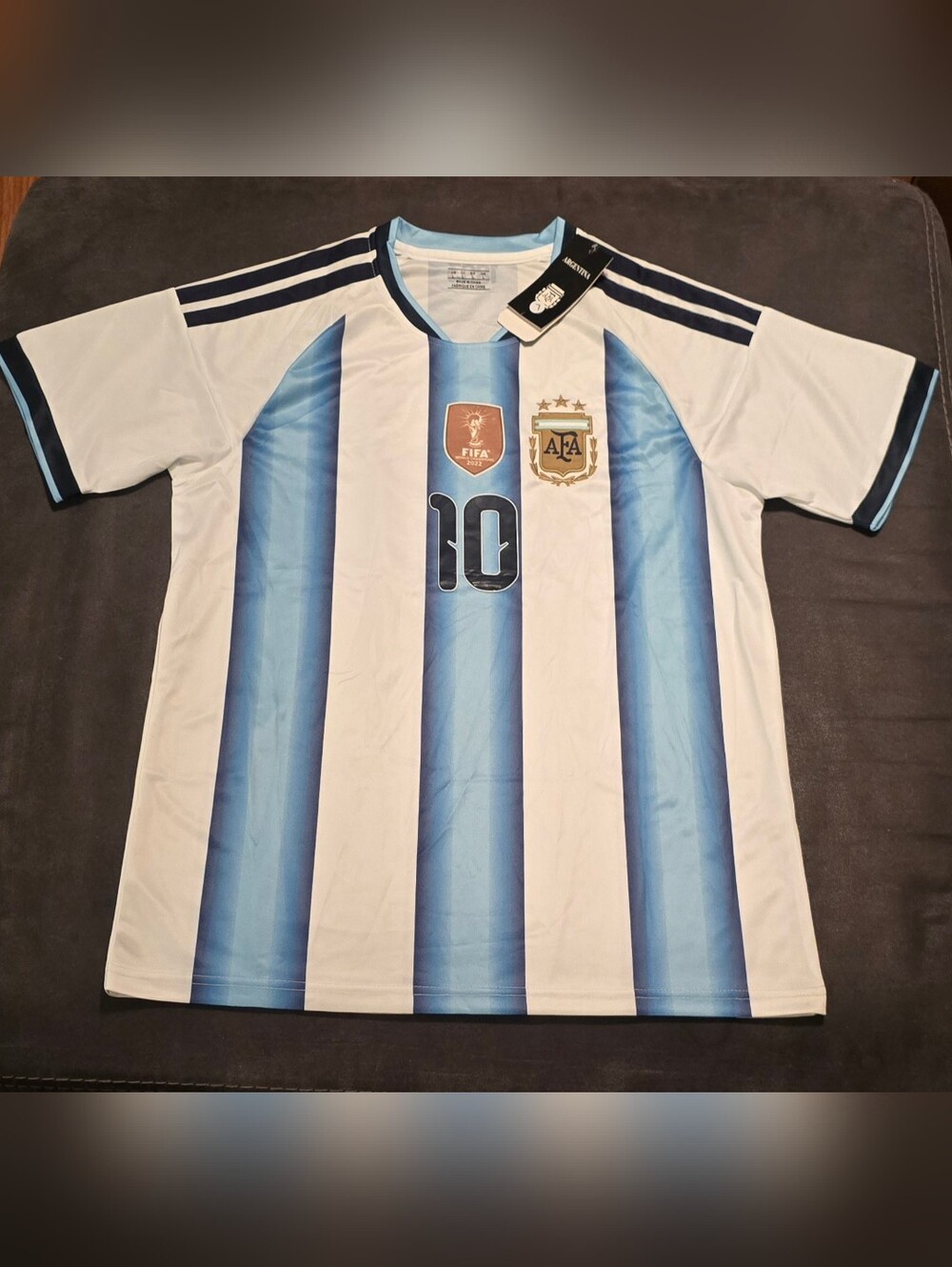 Messi Argentina National Team #10 Messi Soccer Jersey - Mens Large Brand New .